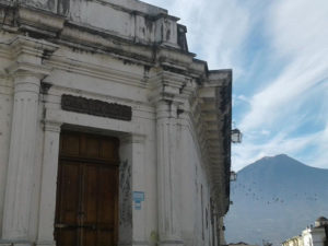 casa-de-la-cultura-Antigua-Guatemala